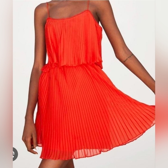 Zara Dresses & Skirts - Zara Women’s pleated Chiffon Tunic Red mini dress Size M Spaghetti Strap